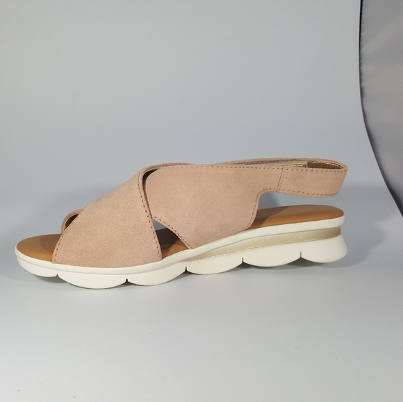 The Flexx Rose Suede Platform Sandal - Picture 3 of 4